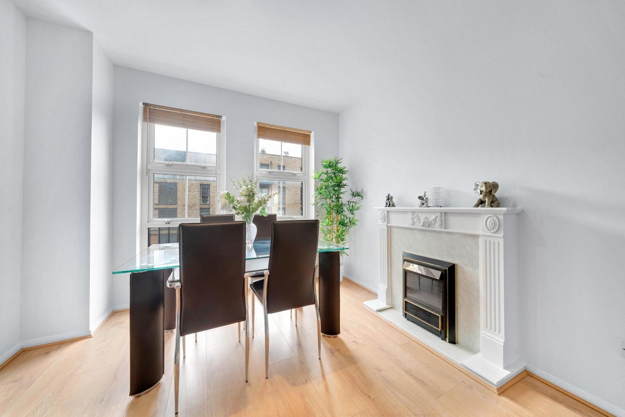 Spacious Two Bedroom Private In Tower Bridge Bridge Appartamento
