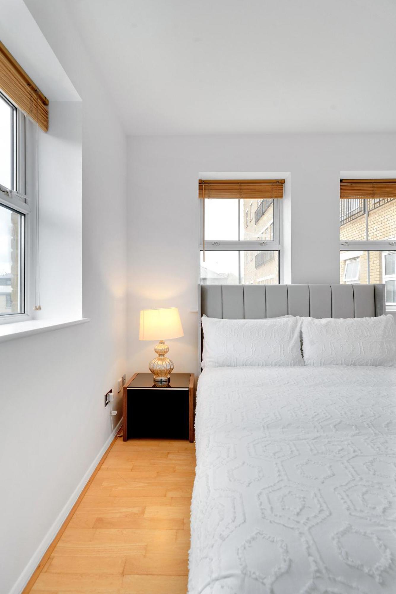 Spacious Two Bedroom Private In Tower Bridge Bridge Appartamento Londra